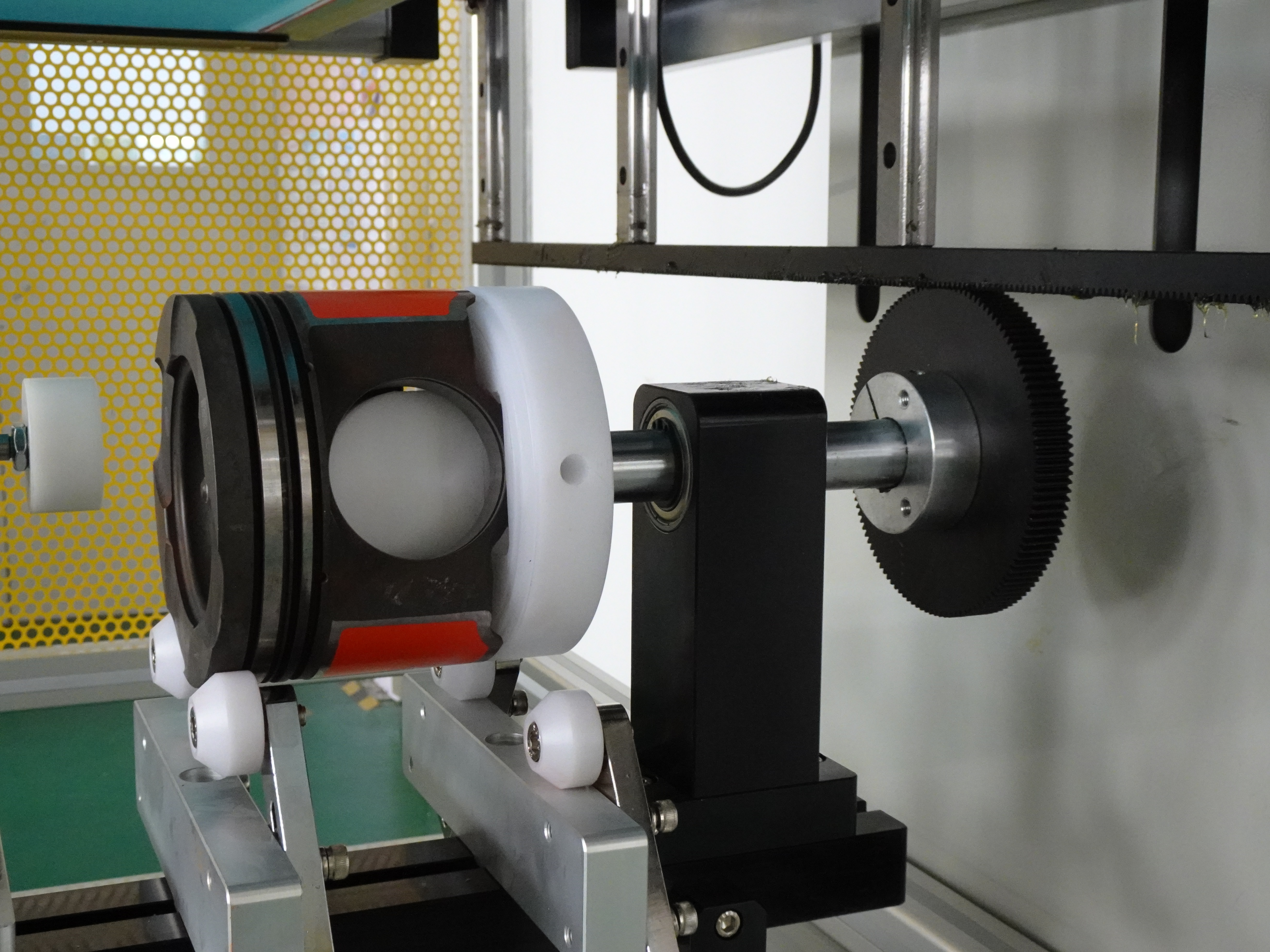 Detailed explanation of automotive piston screen printing process