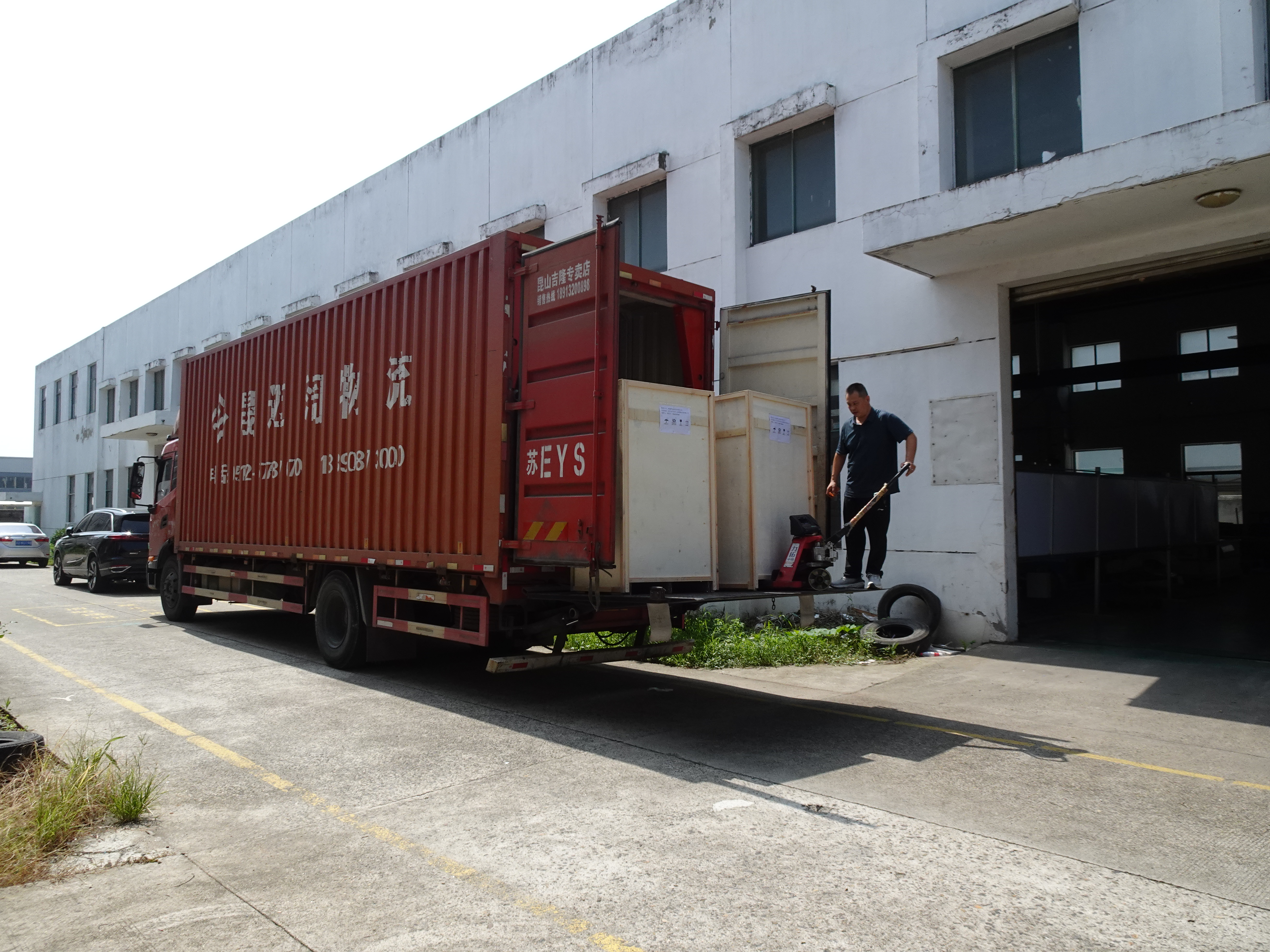 Summer production boom: shipments in the pad printing machine industry surge